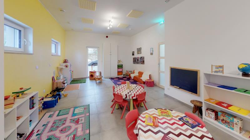 Image 1 : Crèche et foyer de jour pour enfant à Schwebsingen : Garden of Awakening - Crèche Le jardin d’éveil